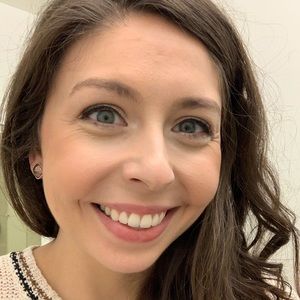 Meet your Posher, Crista